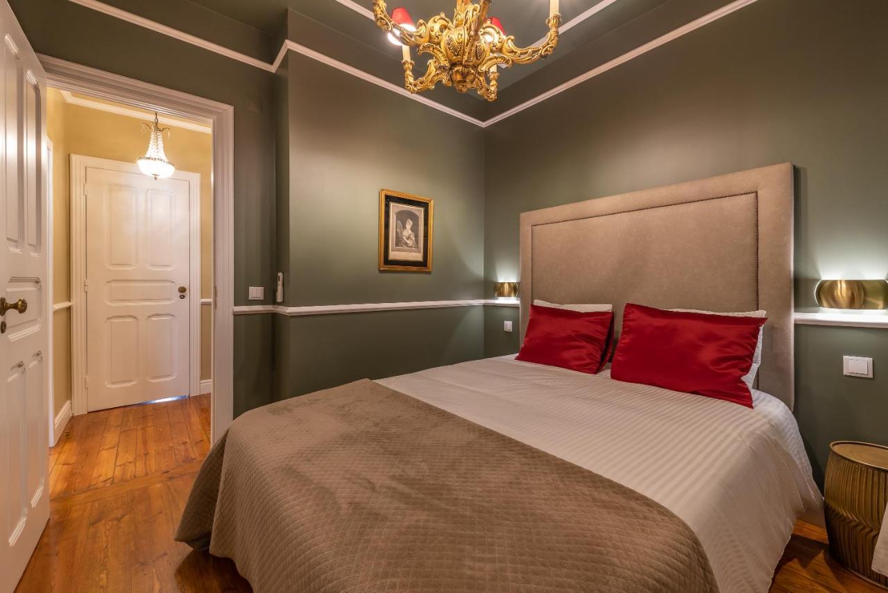 Style And Comfort In Downtown Lisbon Exterior photo